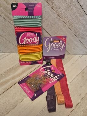 NWT Goody 3 Piece Hair Bundle